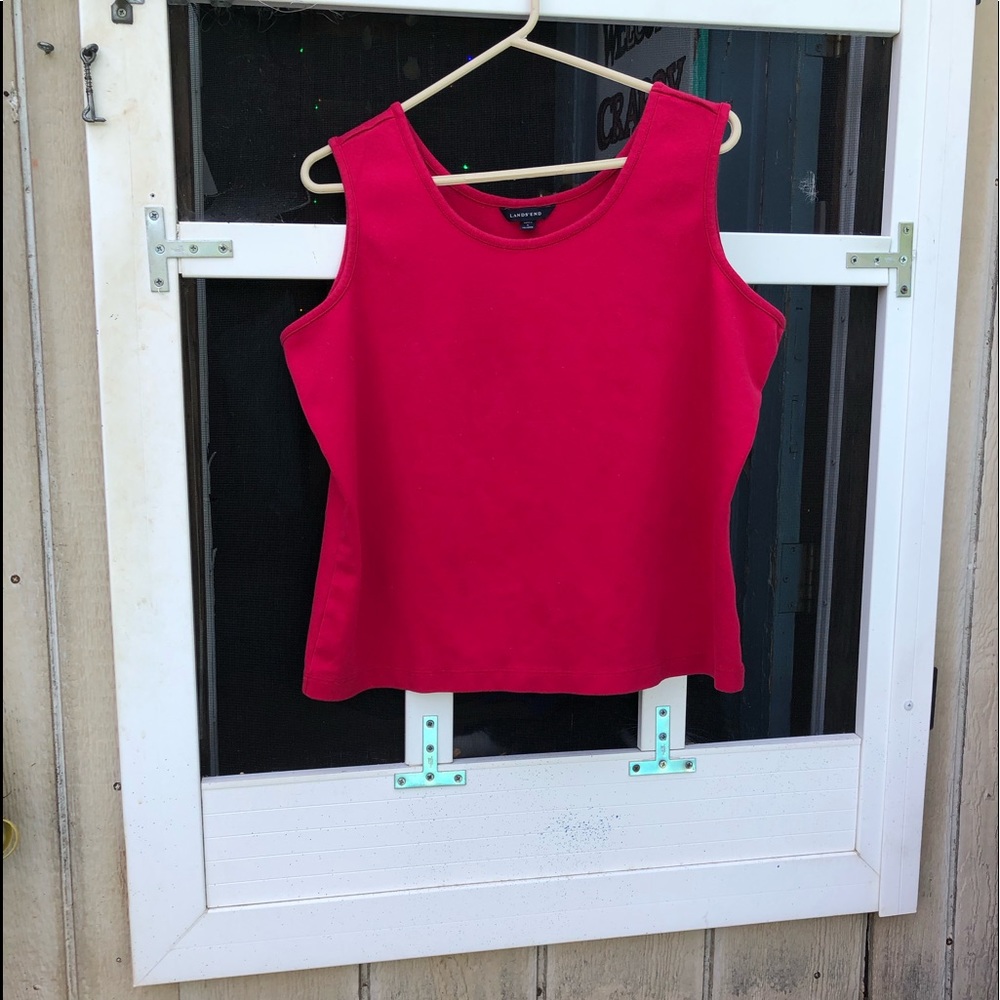 Tank top.